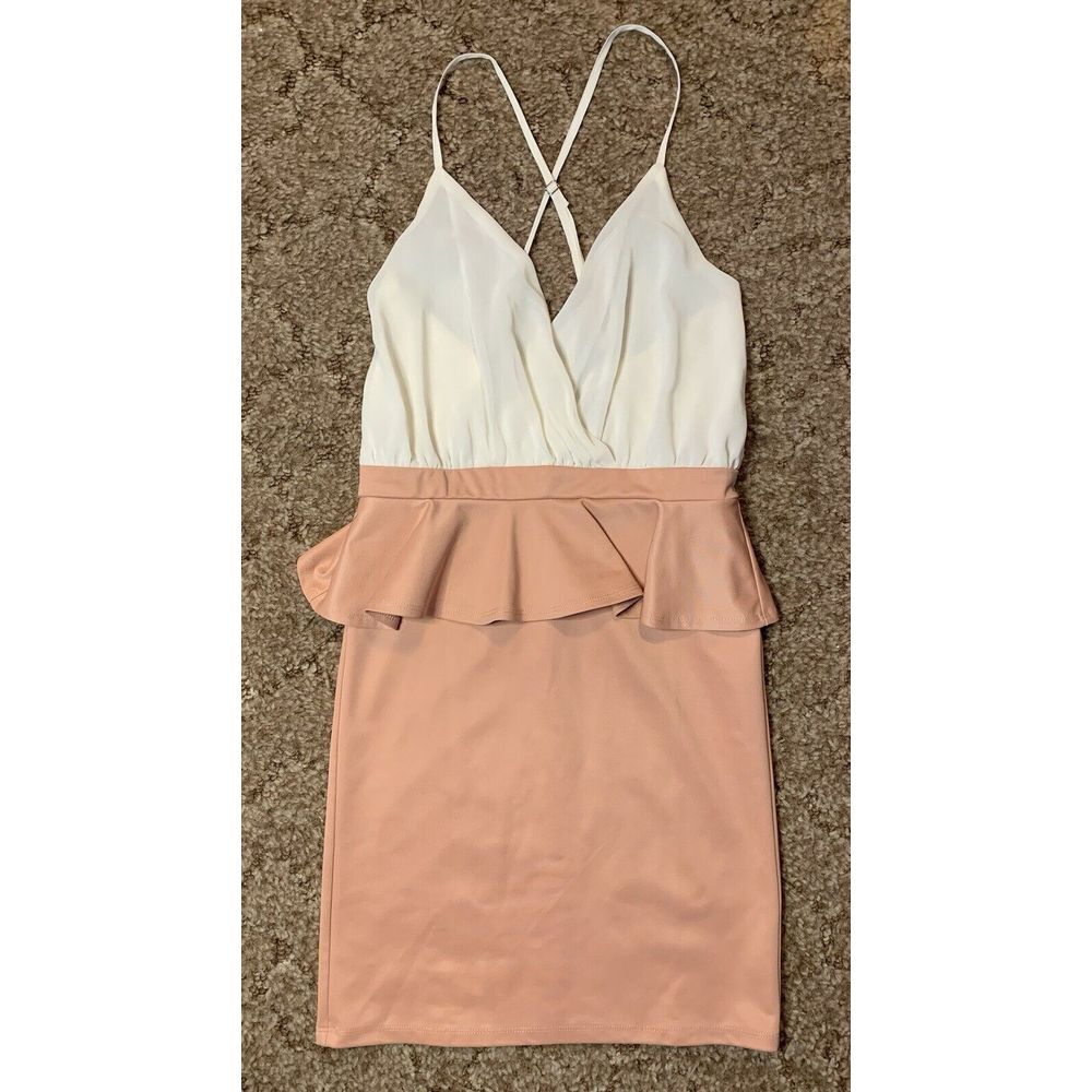 BLVD Dress Womens Small Pink Peach Ruffle Lined Sleeveless Lined‎